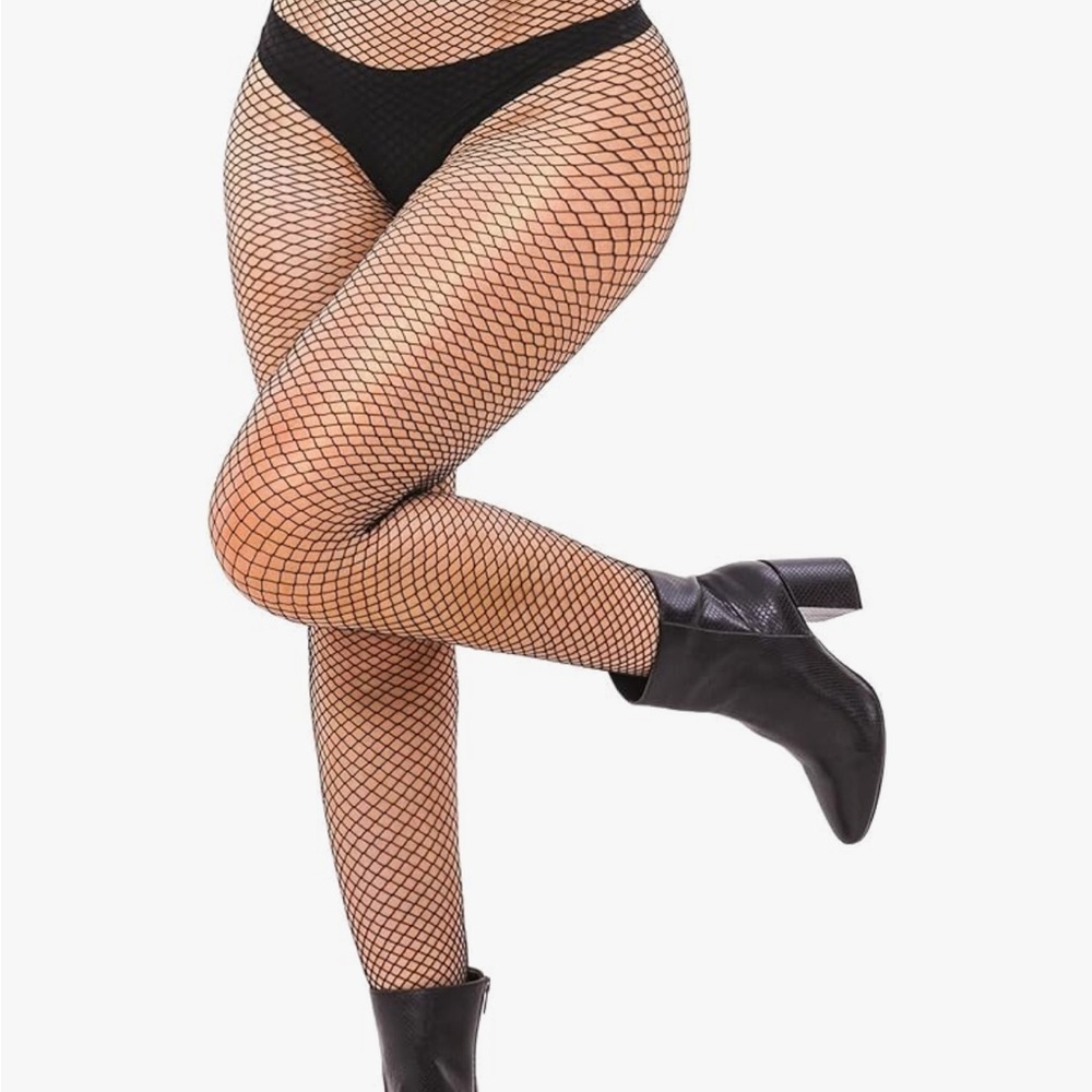 Plus size Black Fishnet Tights